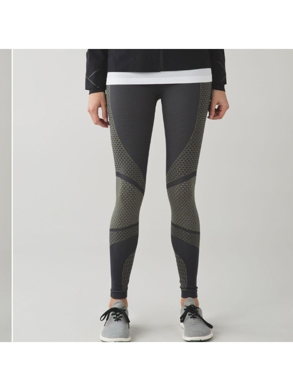 Lululemon About That Base Right Size 4